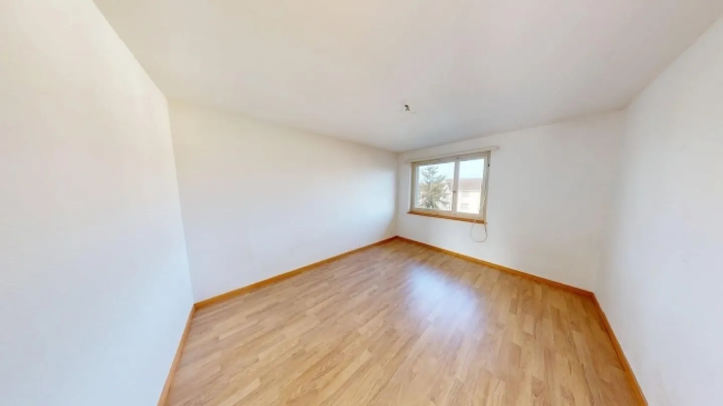 Charmante appartement 3 pièces à Zurich Seebach  Durée déterminée jusqu'au 31.03.2026 - Photo 6 sur 8