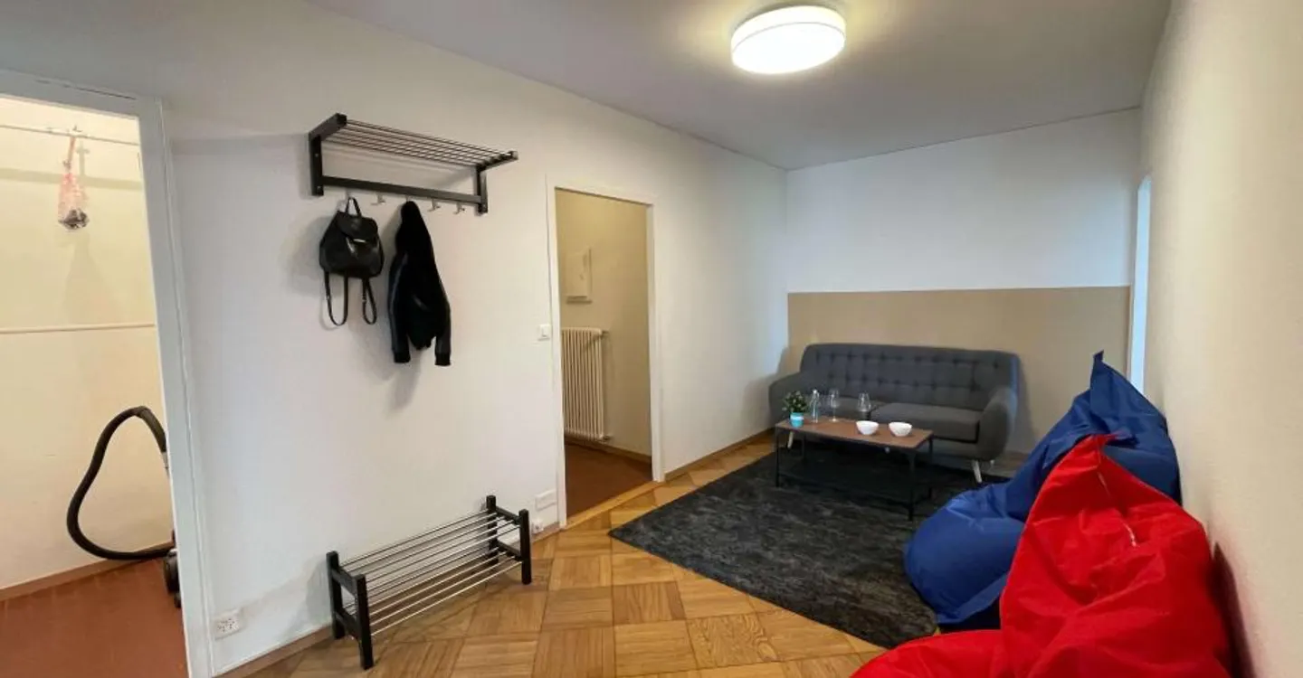 Furnished Room in Prime Location - Photo 17 of 19