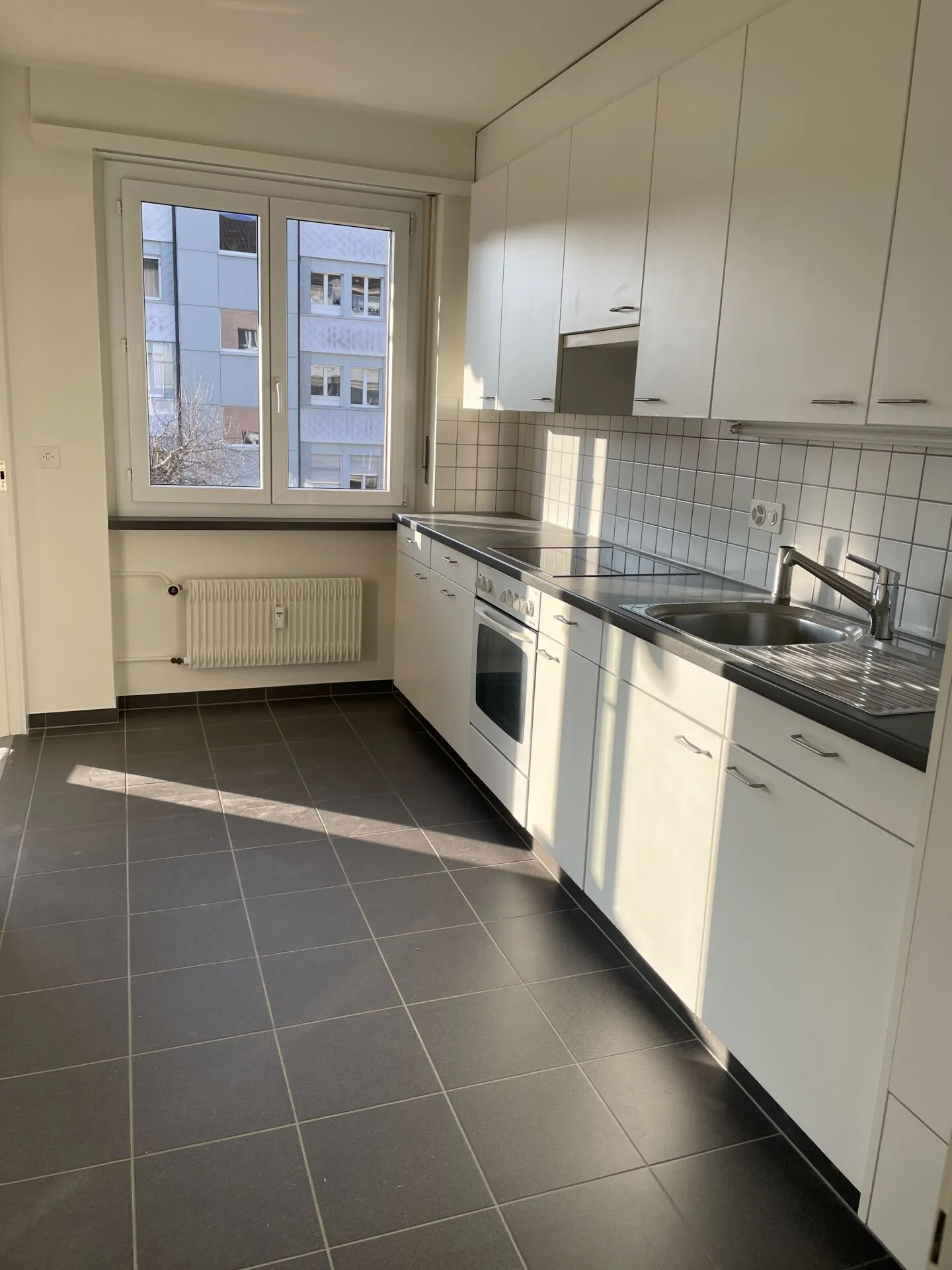 Proche de la ville à Kehrsatz - Photo 2 sur 7