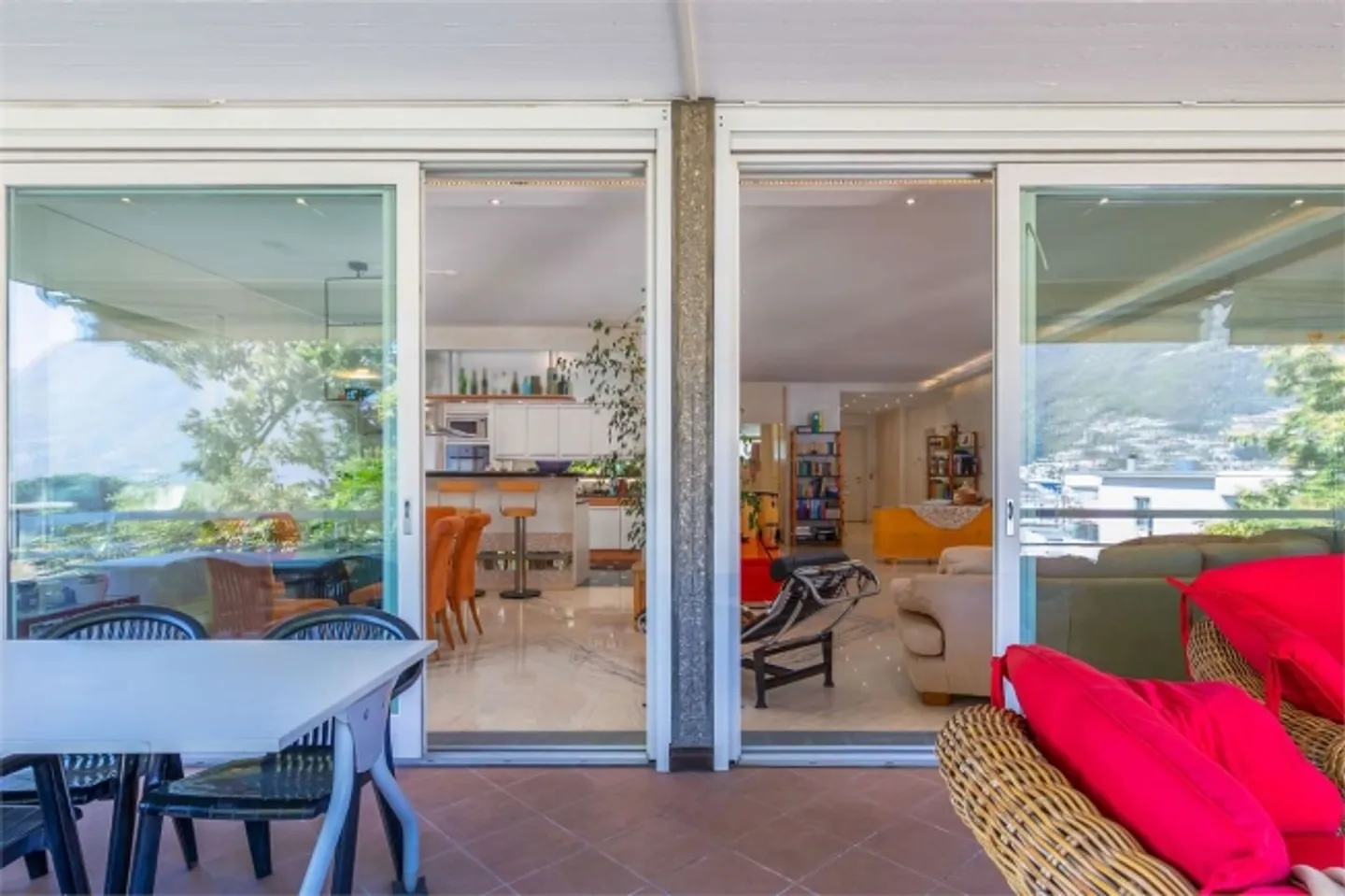 Spacious 7.5 Comfort Rooms in a Residential Area - Photo 11 of 19