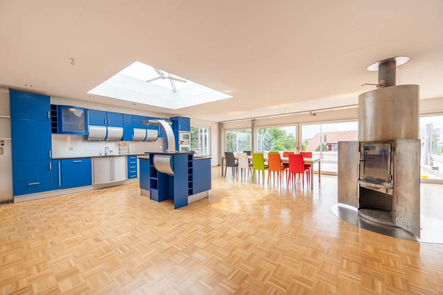 Commercial Building with Attic Apartment - Photo 10 of 13