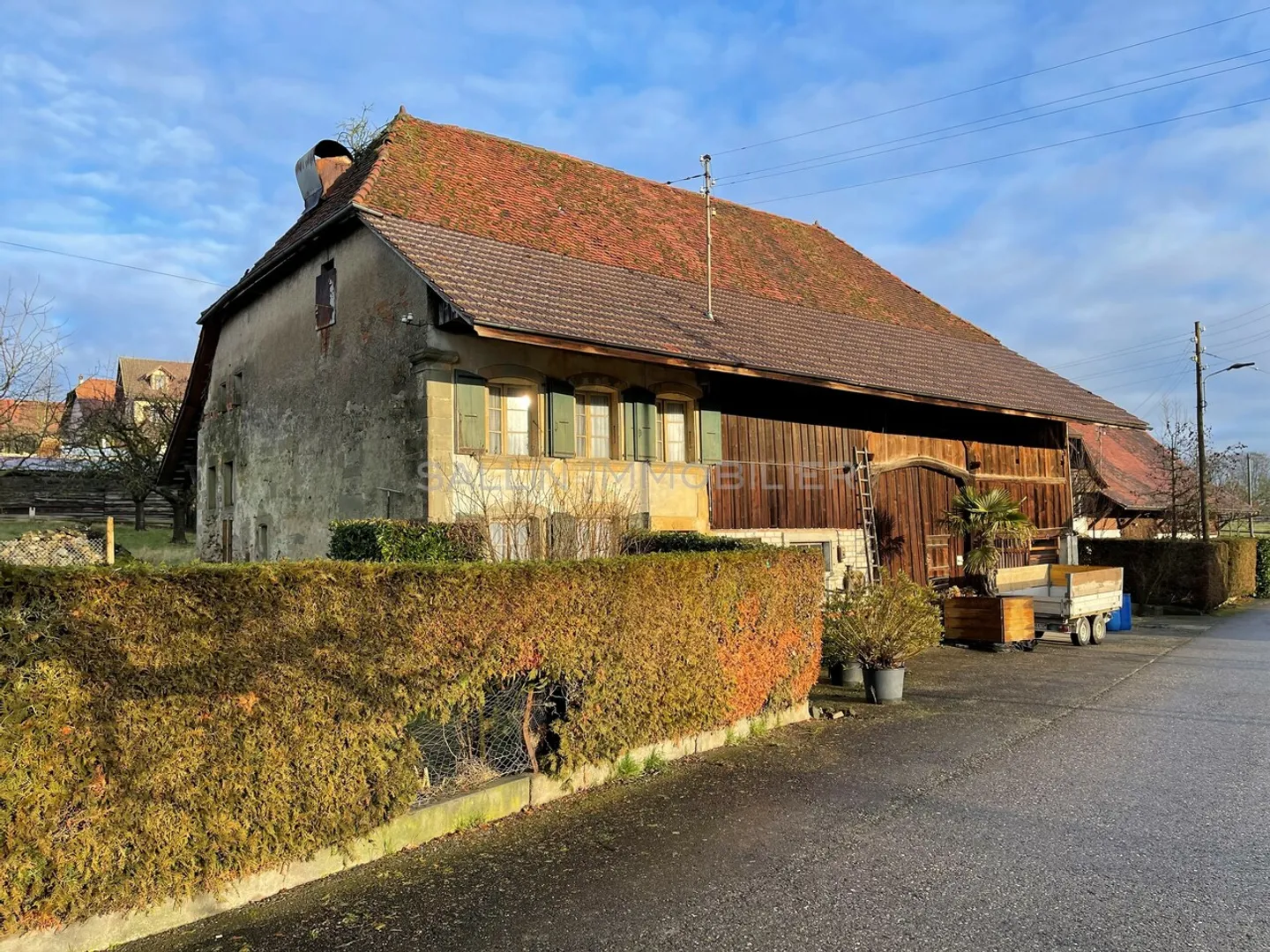 Farm with outdoor parking spaces - Photo 1 of 2
