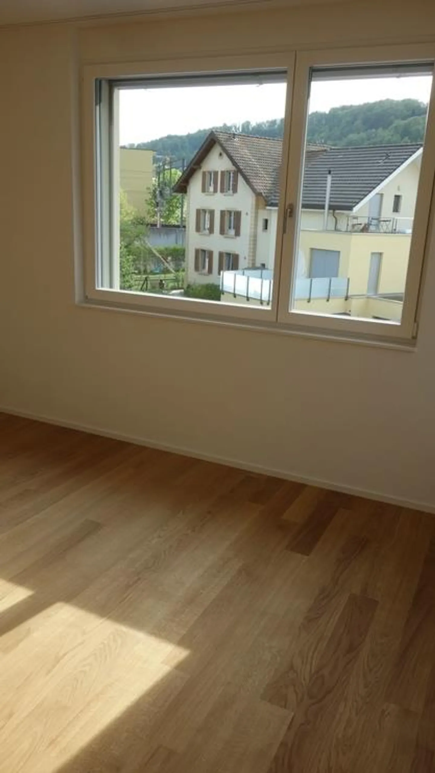 4.5-ZW mit hohem Ausbaustandard nähe Bahnhof - Foto 5 von 7