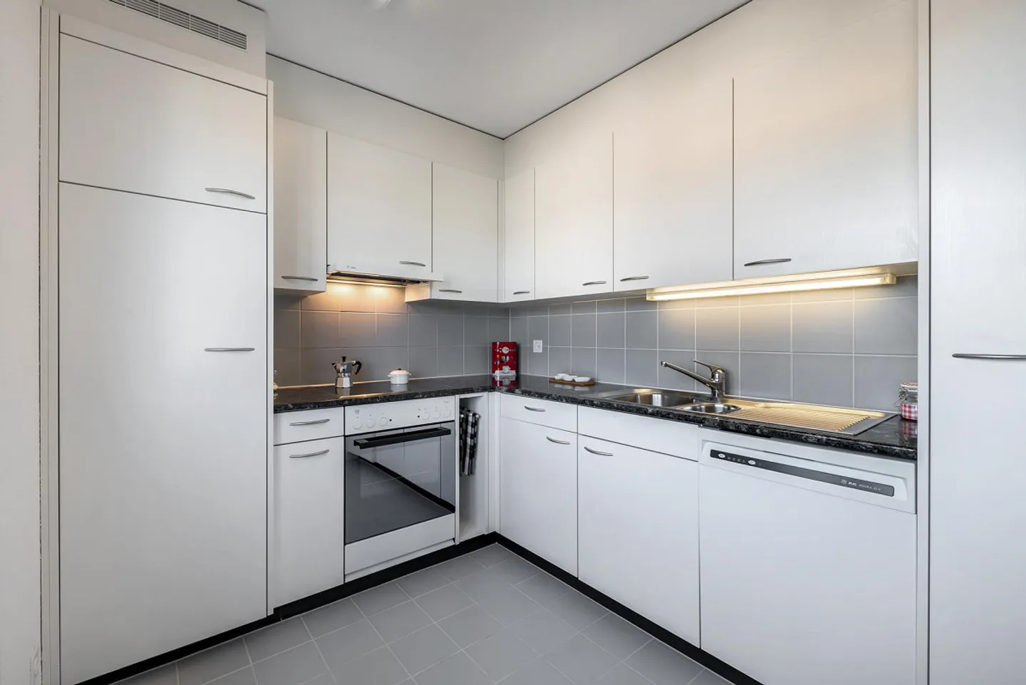 Geräumige Wohnung mit Balkon - Foto 6 von 9