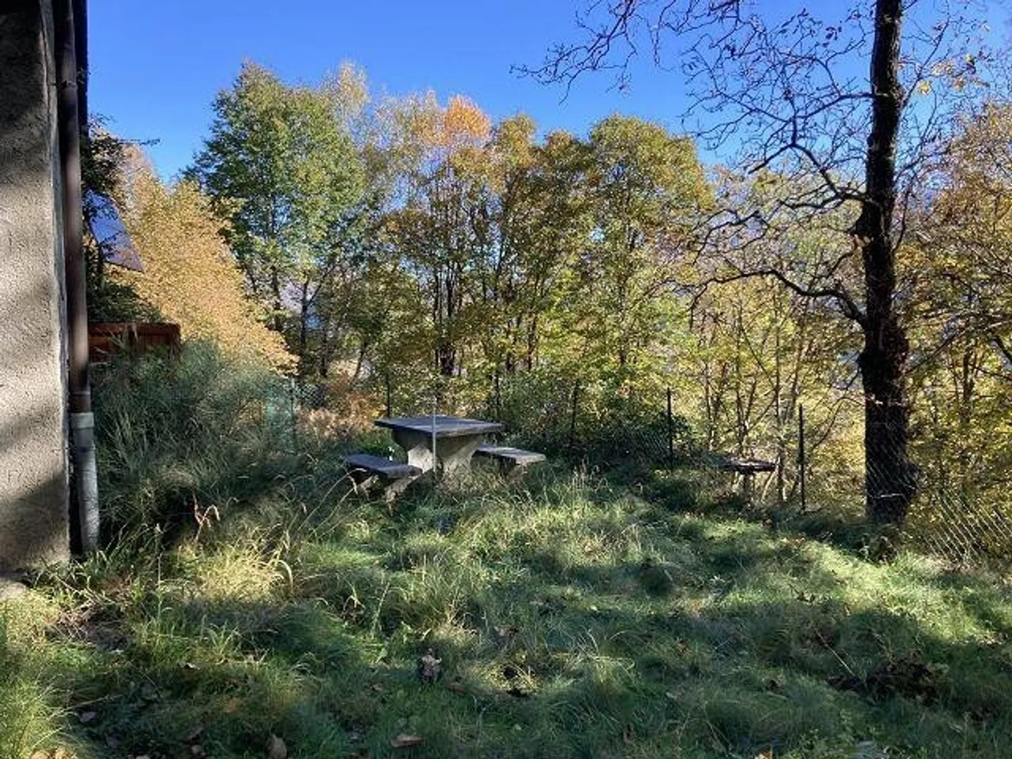 3 maisons rustiques dans un emplacement idyllique avec environ 2504m2 de terrain - Photo 11 sur 12