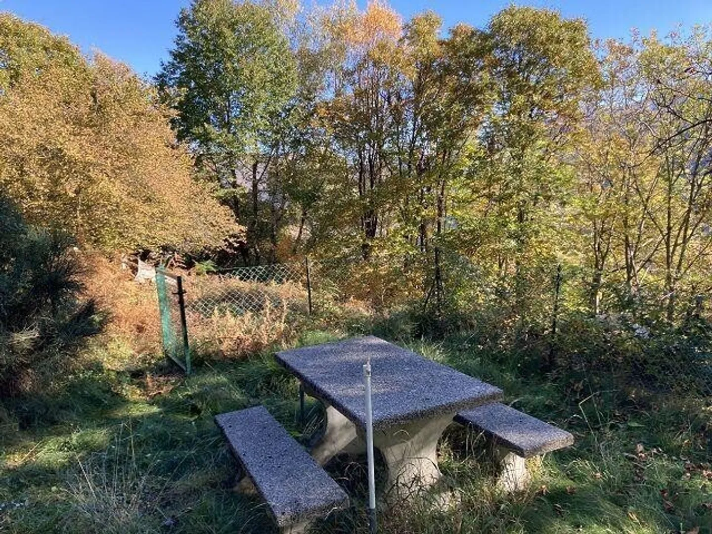 3 maisons rustiques dans un emplacement idyllique avec environ 2504m2 de terrain - Photo 12 sur 12
