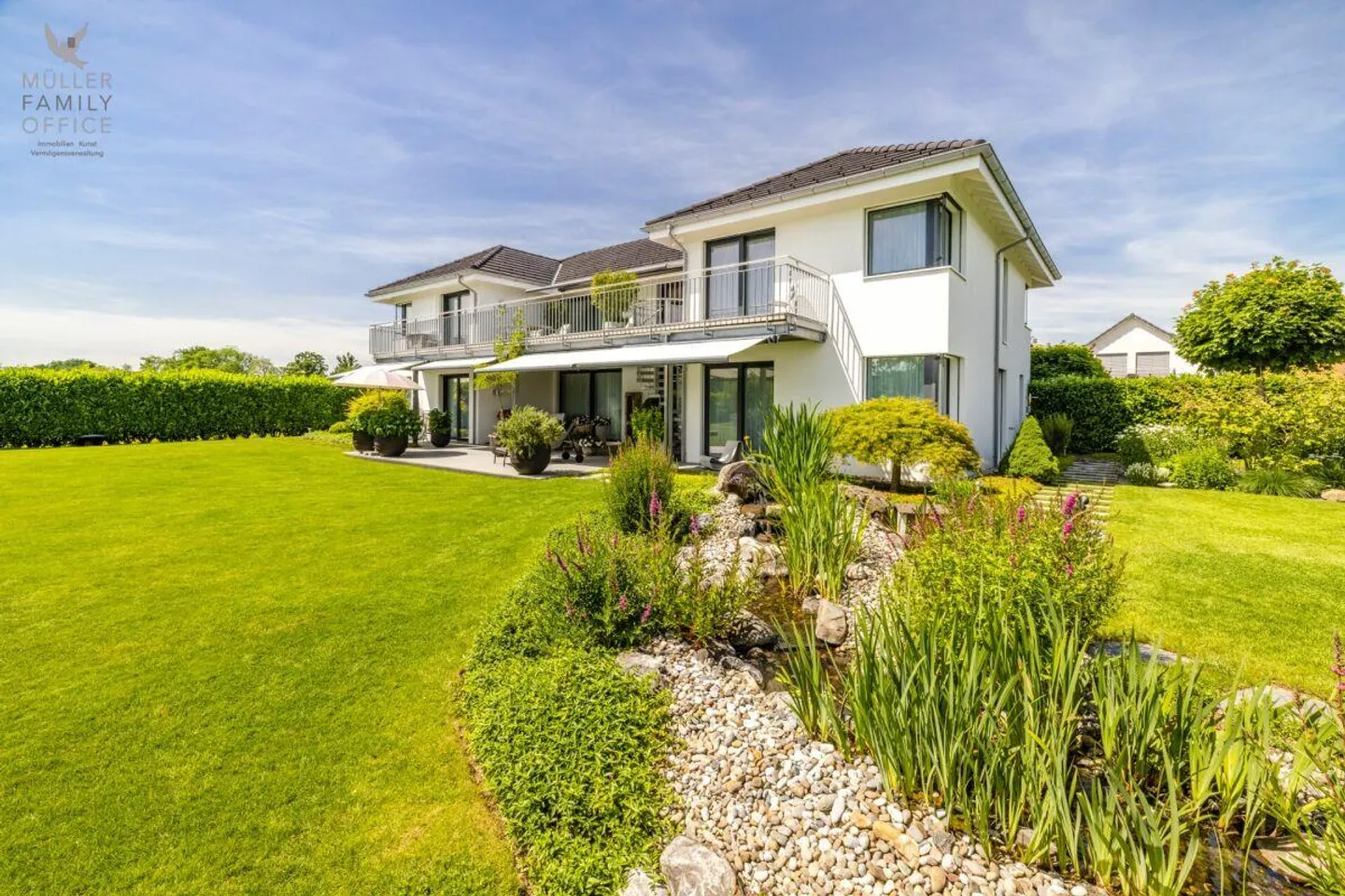 Impressive Luxury Country Villa with Stunning Views of the Säntis - Photo 3 of 13