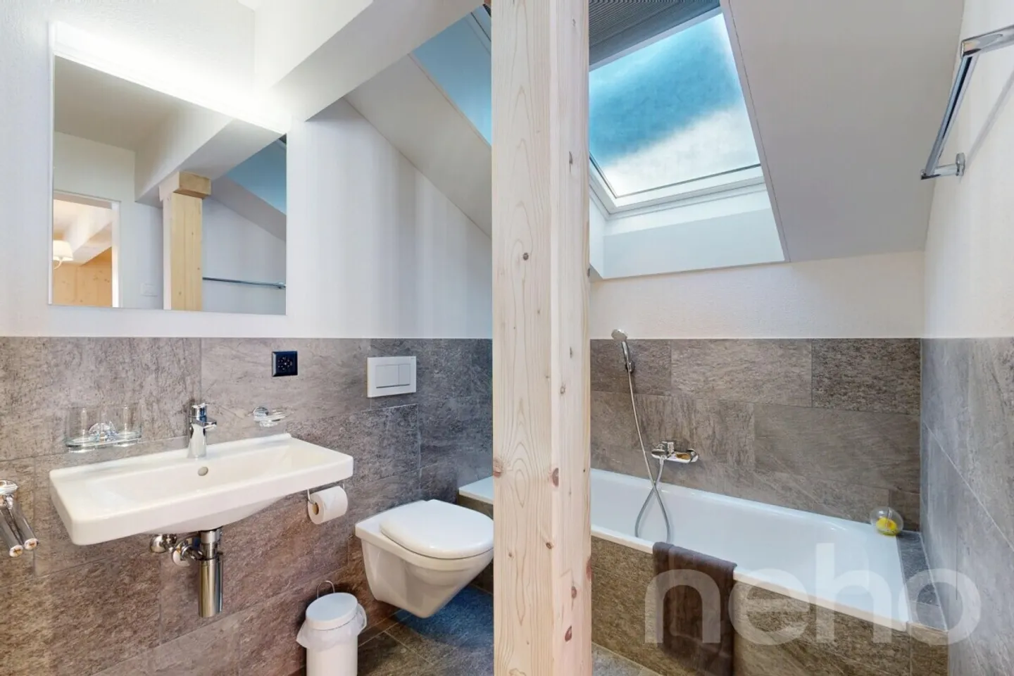 2.5 Room Attic Apartment in Chalet Waldhaus in Braunwald - Photo 7 of 12