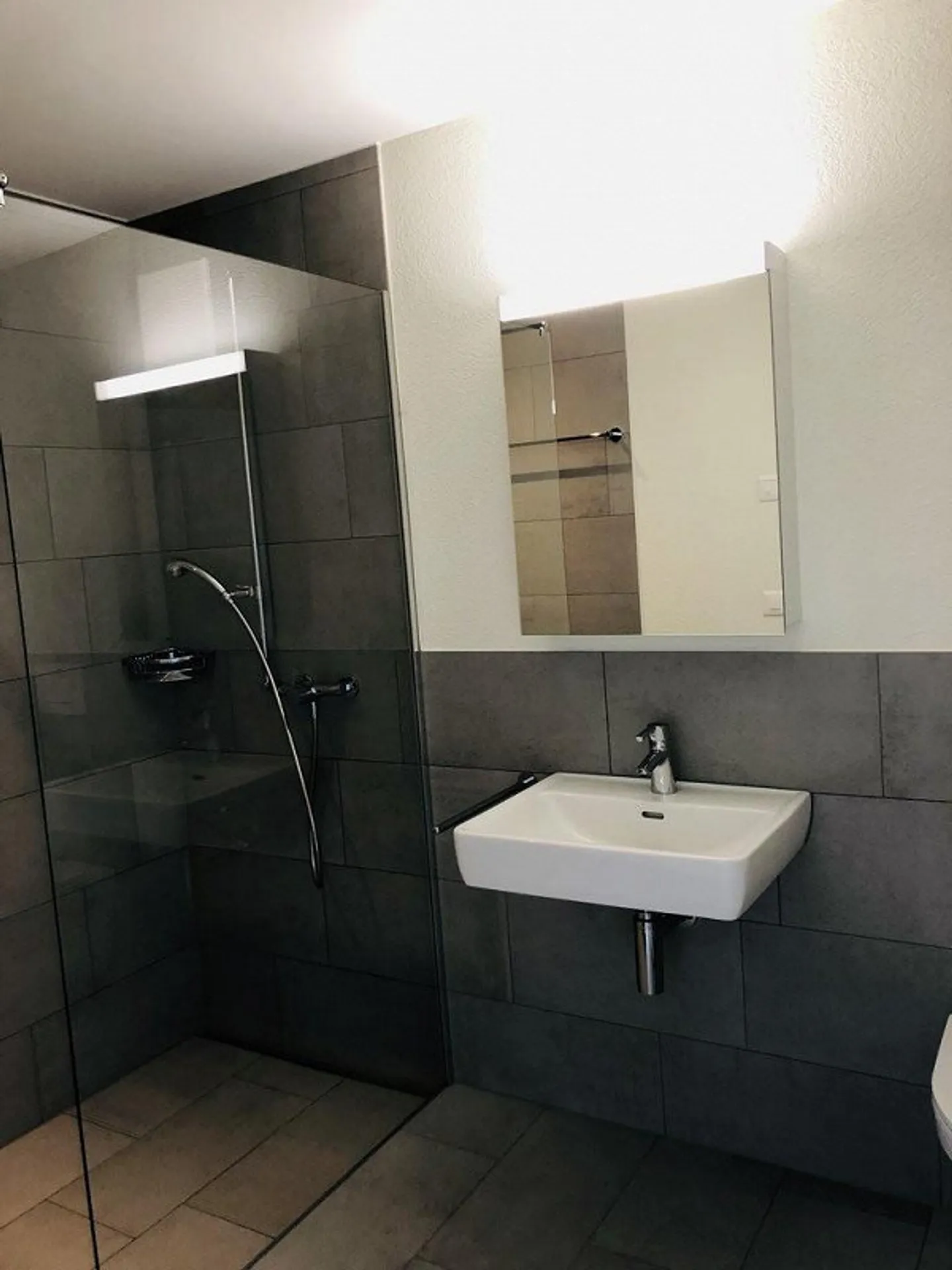 Moderno appartamento di 4,5 stanze in un'oasi residenziale - Foto 6 di 7