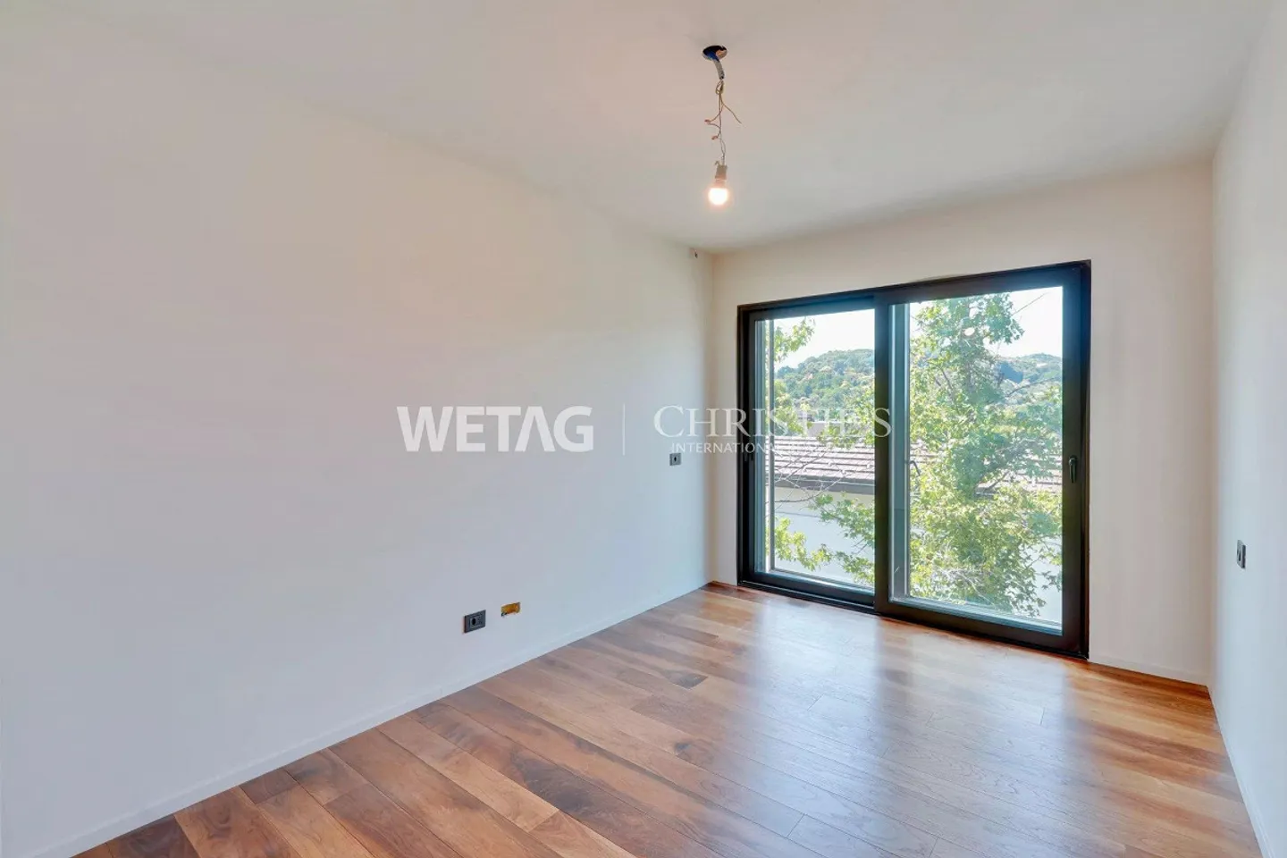 For Sale: Modern 3.5-Room Apartment in Lugano-Comano, Recently... - Photo 11 of 13