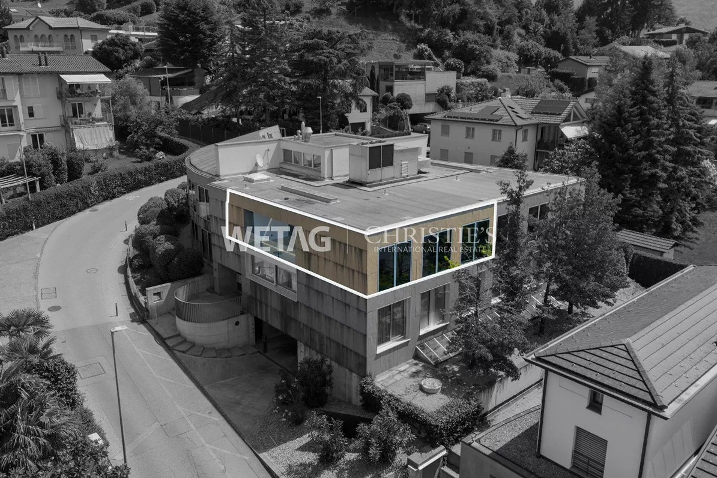 For Sale: Modern 3.5-Room Apartment in Lugano-Comano, Recently... - Photo 13 of 13
