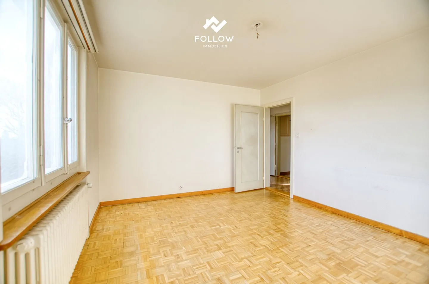 Affascinante casa unifamiliare con vista - Foto 3 di 14