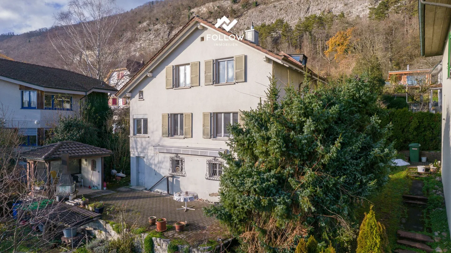 Affascinante casa unifamiliare con vista - Foto 1 di 14