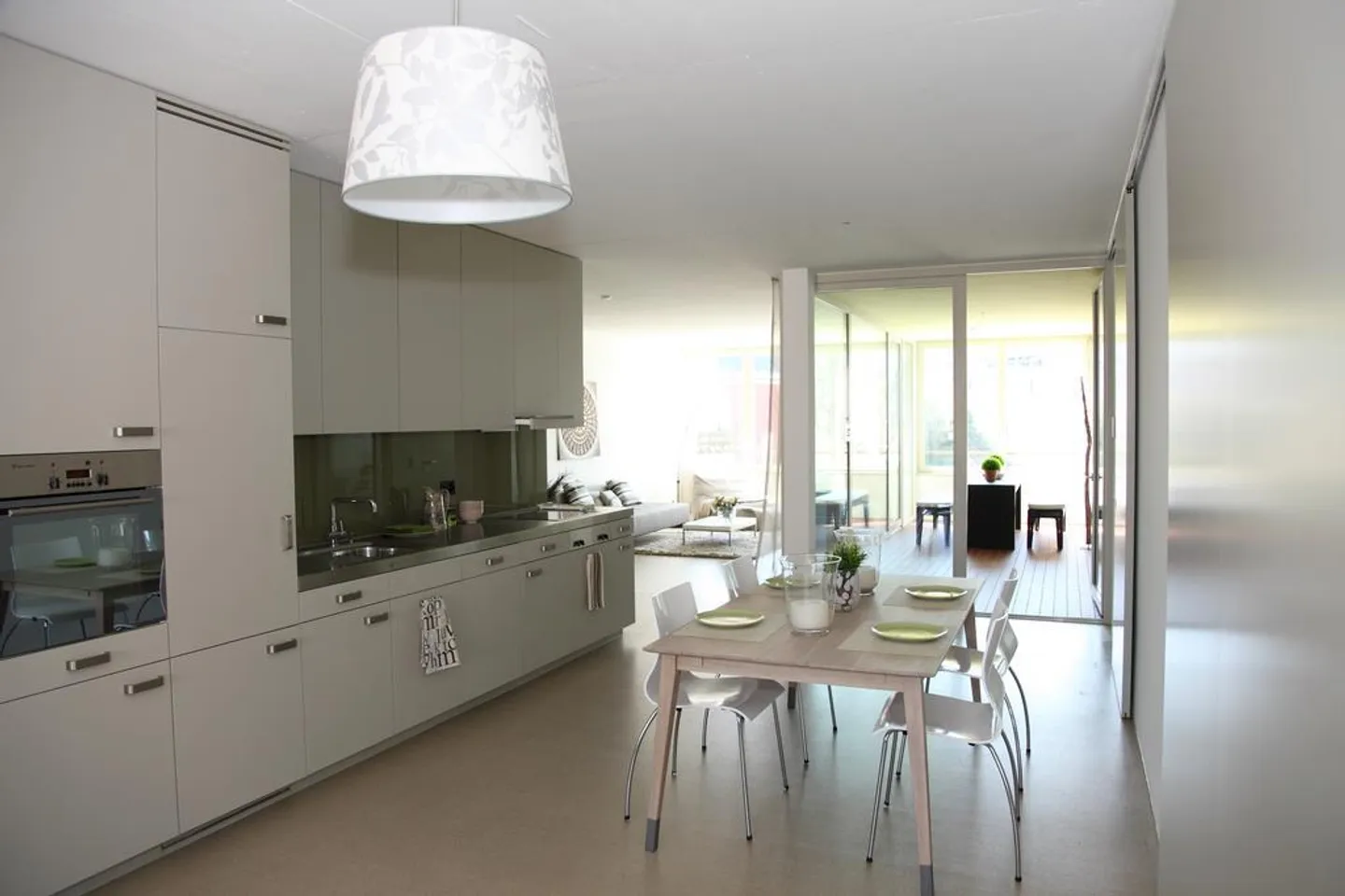 Trendige Wohnung mit Loggia  - super Gelegenheit - Foto 3 von 6