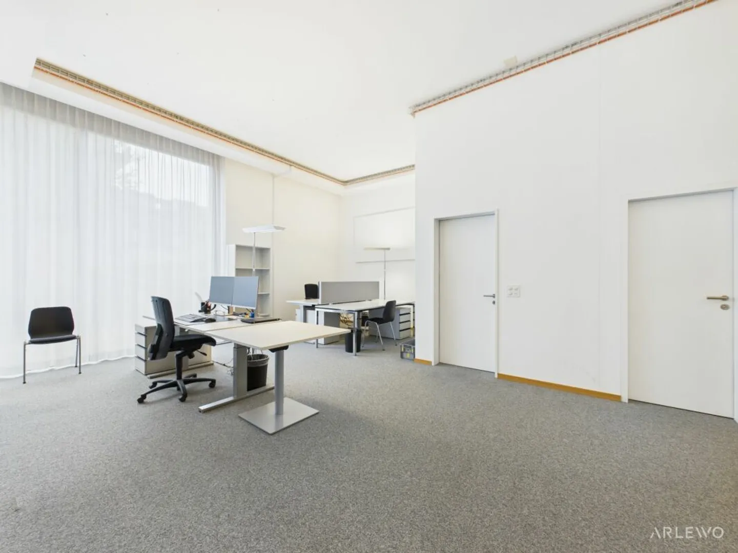 Mischgenutztes Gebäude mieten - Foto 7 von 11