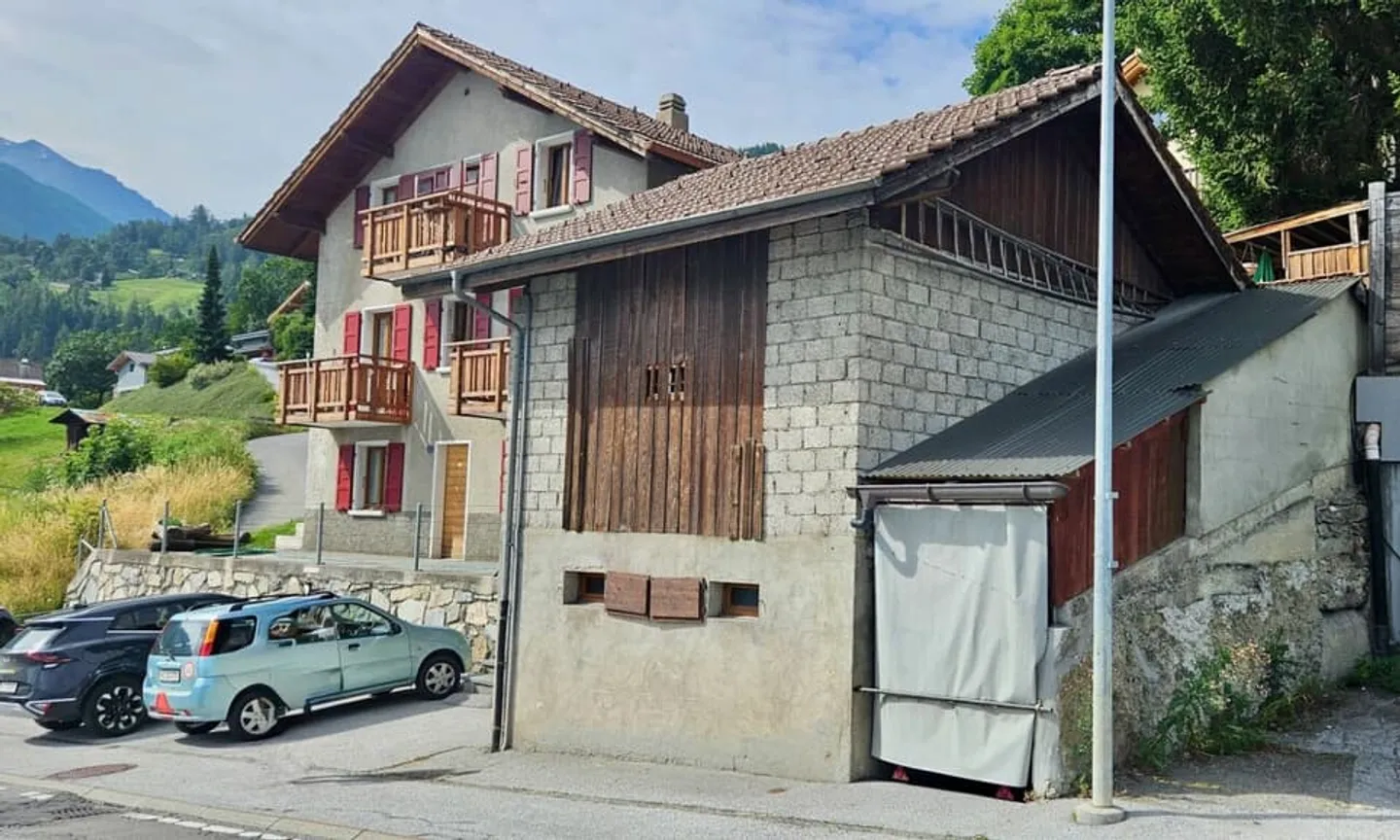 Mehrfamilienhaus - Foto 4 von 13