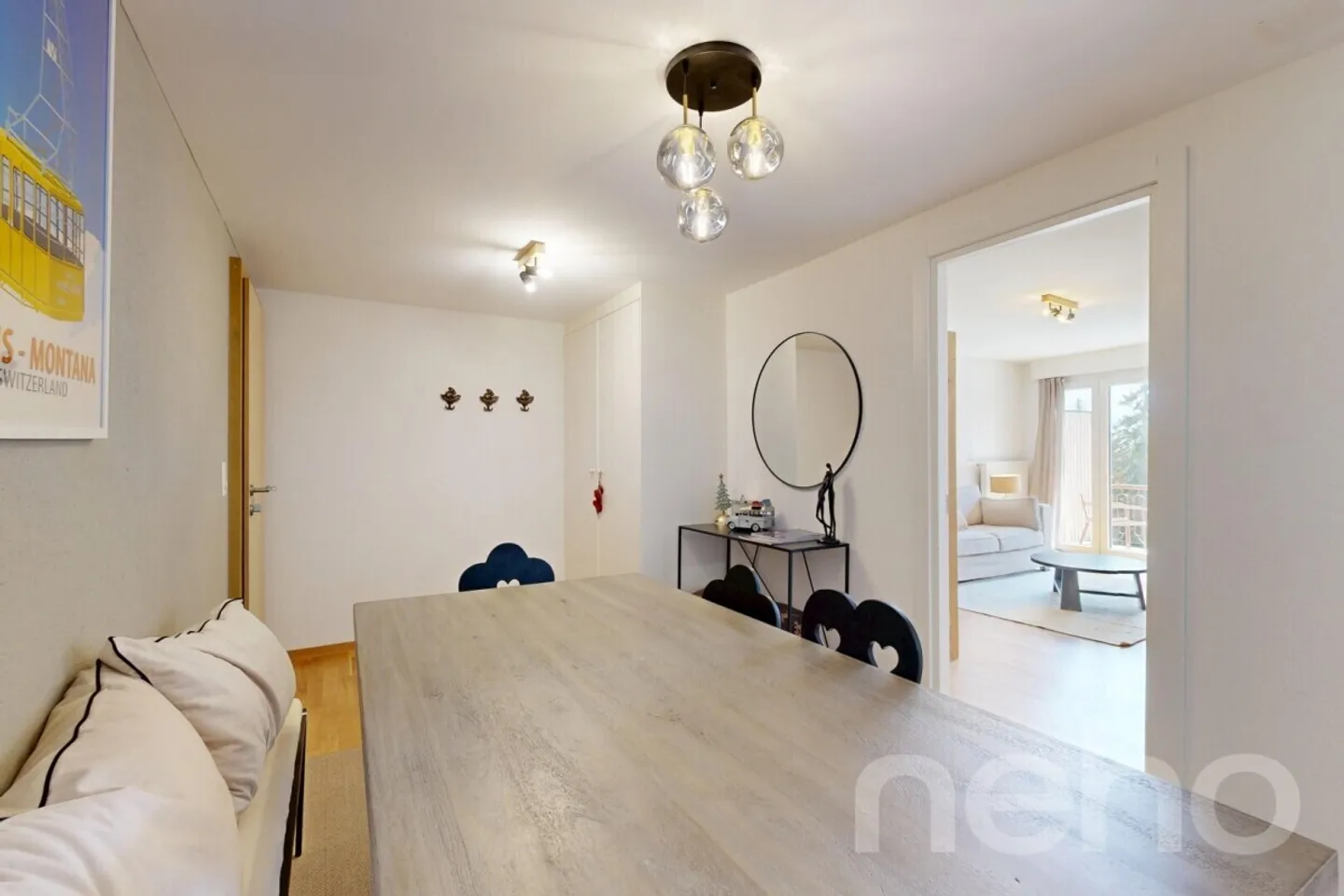 Stupendo appartamento di 2.5 stanze con vista sulle montagne - Foto 3 di 12