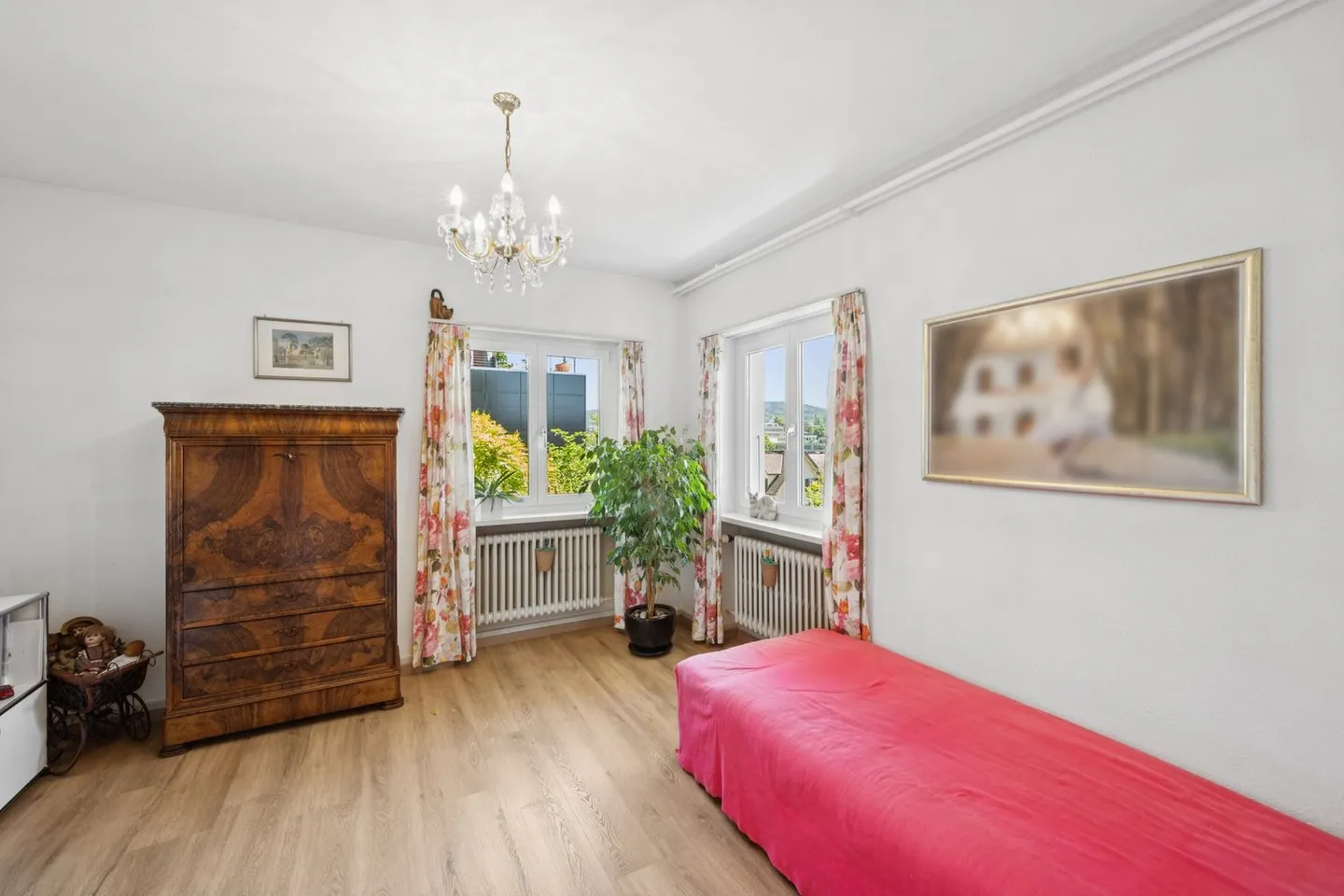 Charmantes Einfamilienhaus mit Garten - Foto 11 von 13