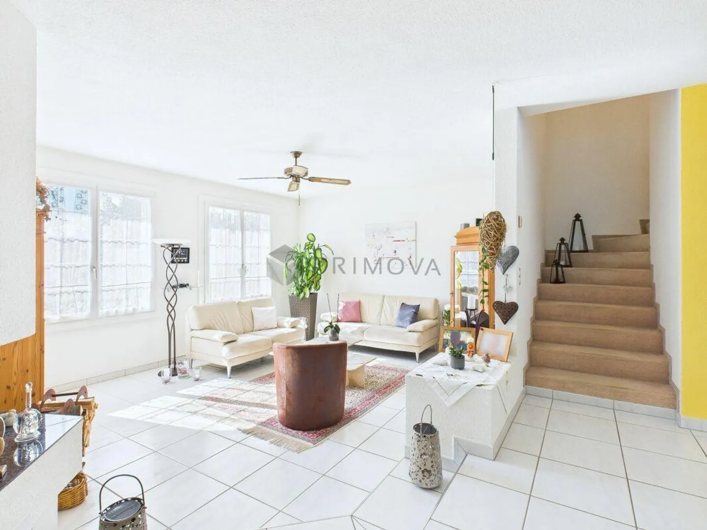 Maison jumelée de rêve avec un avantage d'intérêt de 0,94 % - Photo 2 sur 8