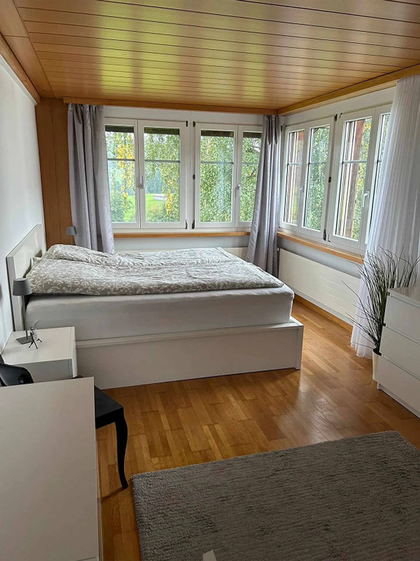 Bright interesting apartment with garden - Photo 13 of 19