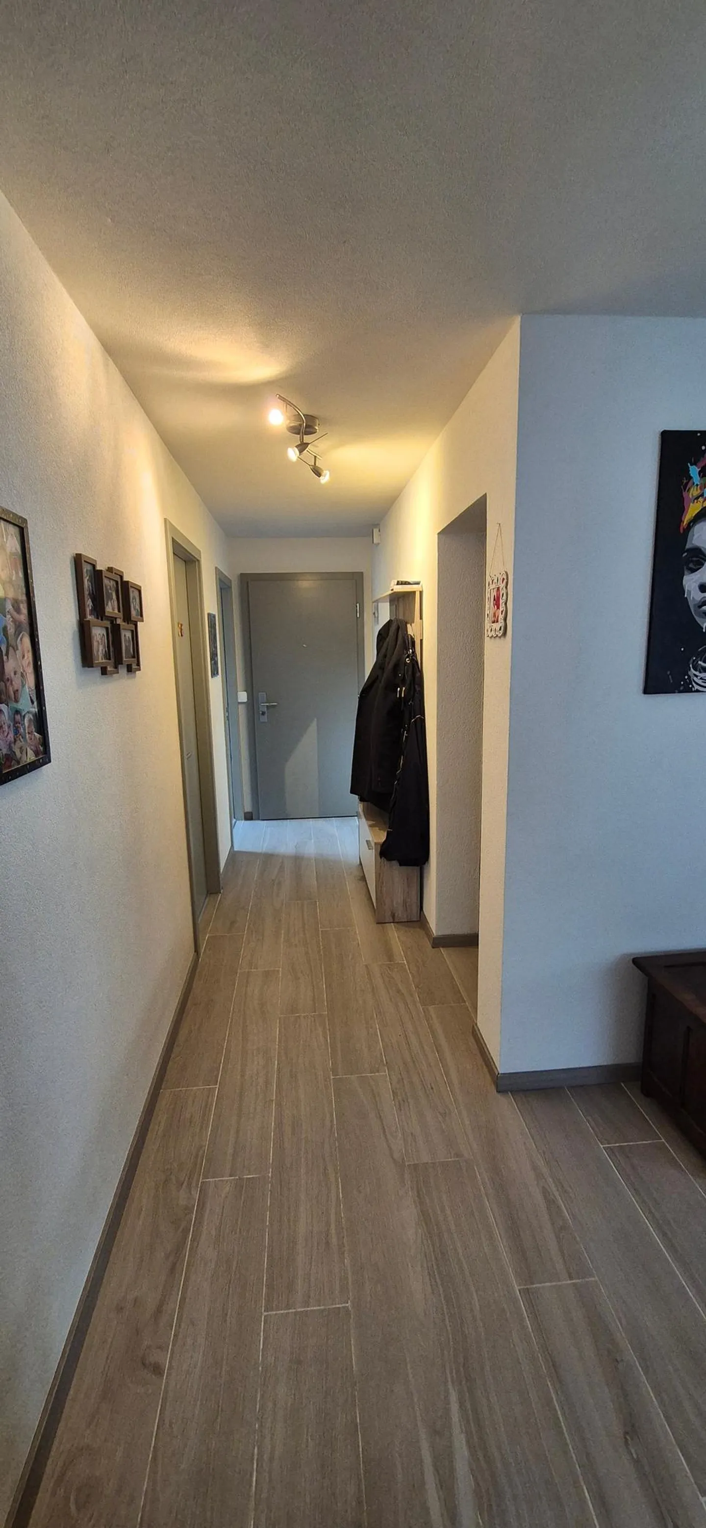 Zu Verkaufen! Schönes 4,5-Zimmer-Apartment in Boudry! - Foto 10 von 13