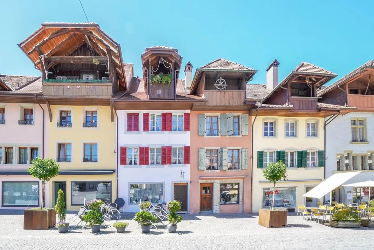 Appartamento arredato di 1,5 stanze nel centro di Büren - Foto 1 di 7