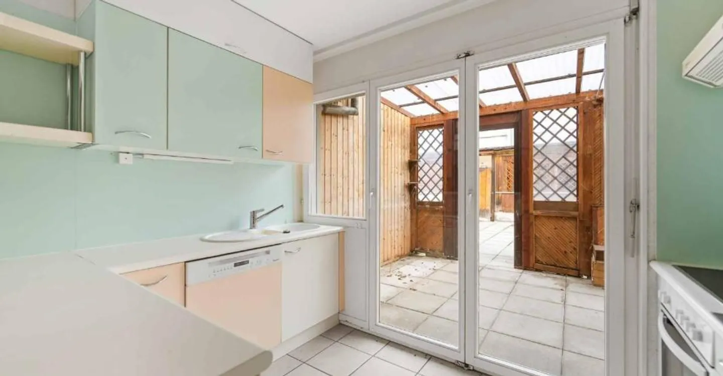 GERÄUMIGE 4,5-ZIMMER-TRIPLEX IM HERZEN VON CHAVORNAY - Foto 3 von 12