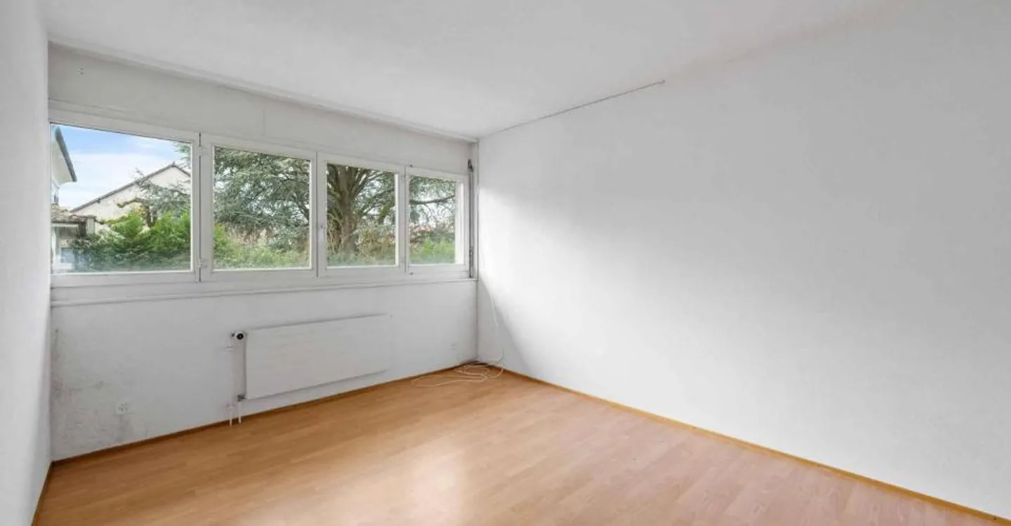 GERÄUMIGE 4,5-ZIMMER-TRIPLEX IM HERZEN VON CHAVORNAY - Foto 5 von 12