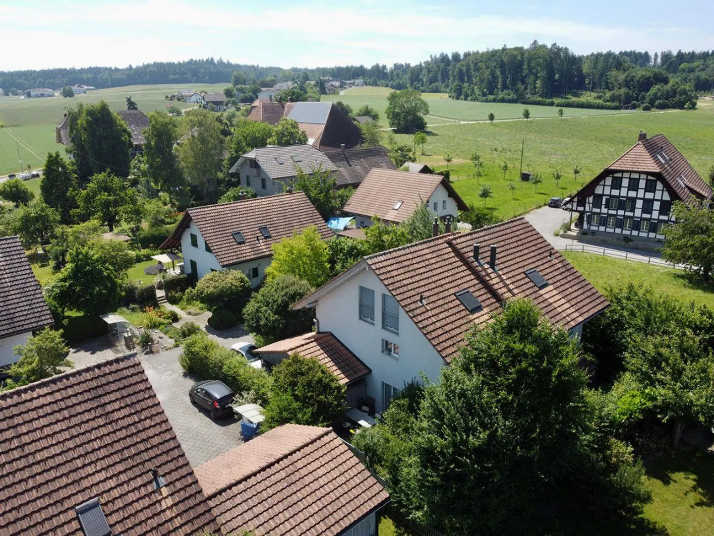 Il tuo rifugio a Grafenried - Casa familiare doppia di 5½ stanze - Foto 1 di 13