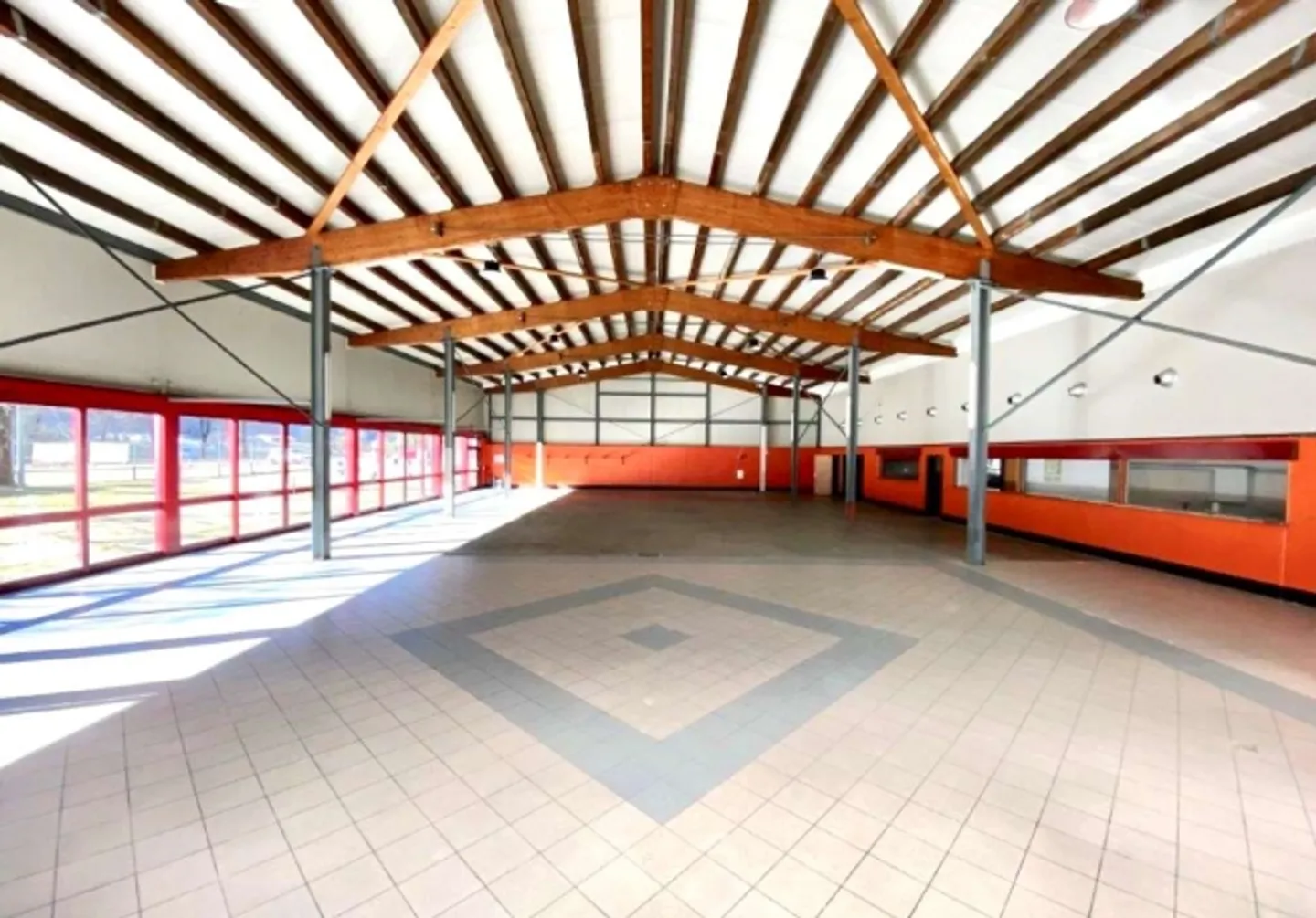 Multifunctional Space for Event Center - Photo 4 of 8