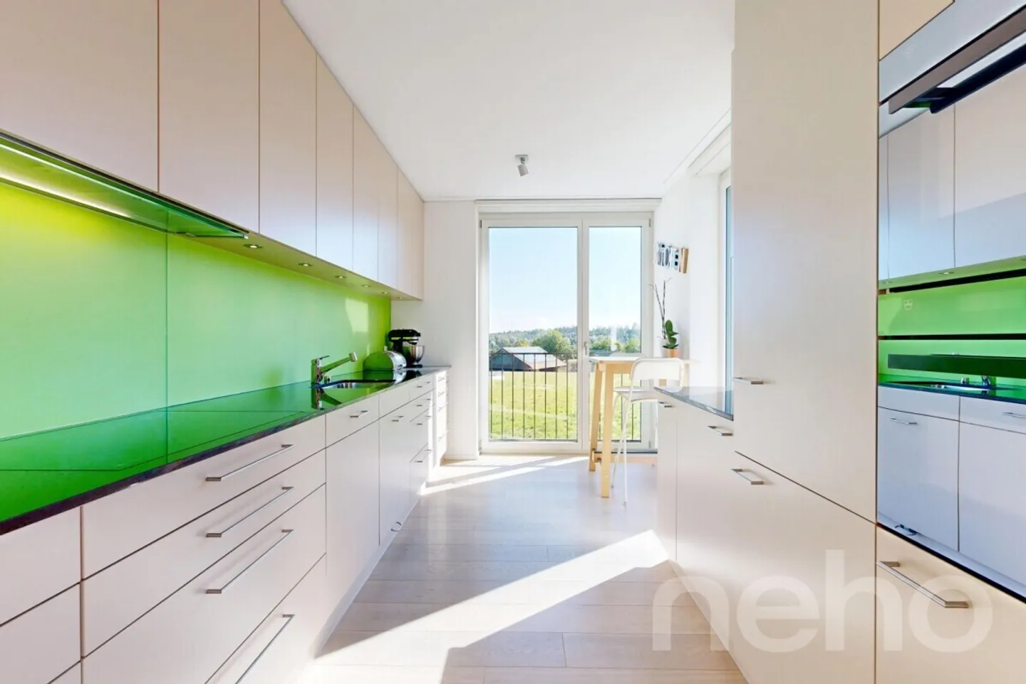 Geräumige Wohnung mit Balkon - Foto 4 von 12