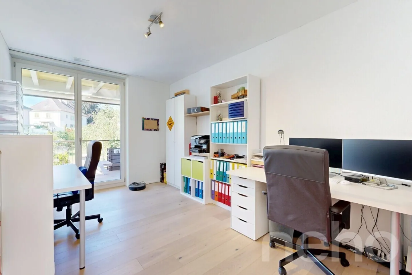 Geräumige Wohnung mit Balkon - Foto 10 von 12