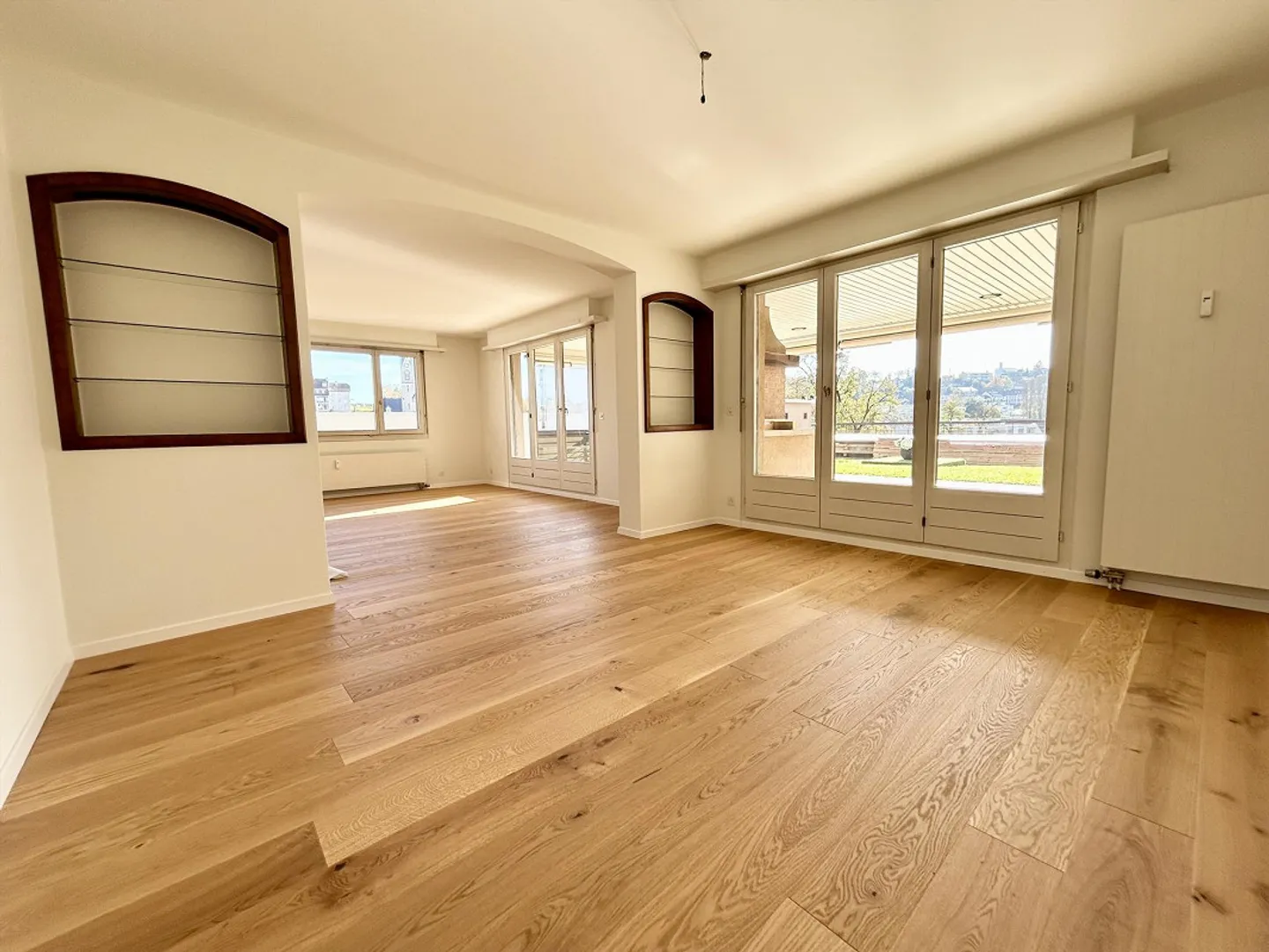 Attico 120m2 - Terrazza 295m2 - Maisonette - Lavatrice - Foto 5 di 11