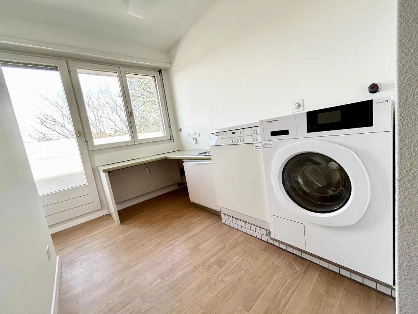 Attico 120m2 - Terrazza 295m2 - Maisonette - Lavatrice - Foto 7 di 11