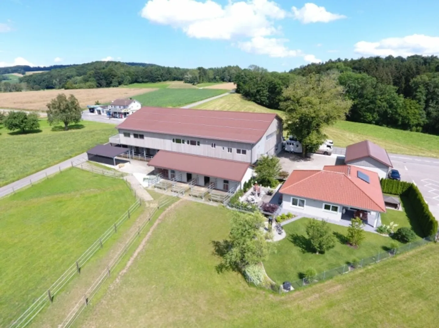 Reitsportvilla mit modernen Annehmlichkeiten - Foto 1 von 1