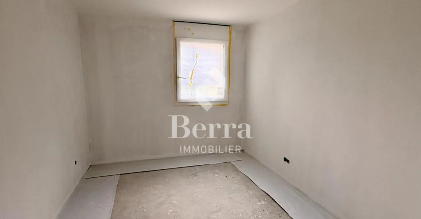 New 3.5 Room Apartment in Saxon - Photo 8 of 12
