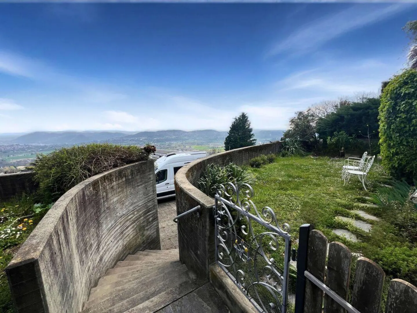 Maison splendide avec vue panoramique et studio attenant - Photo 16 sur 21