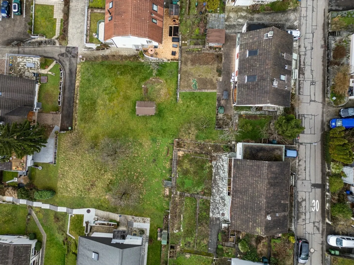 Terreno edificabile soleggiato in vendita per casa unifamiliare - Foto 1 di 2