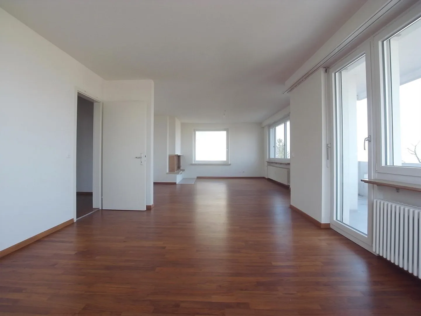 Appartement spacieux sur Bruderholz - Photo 2 sur 11