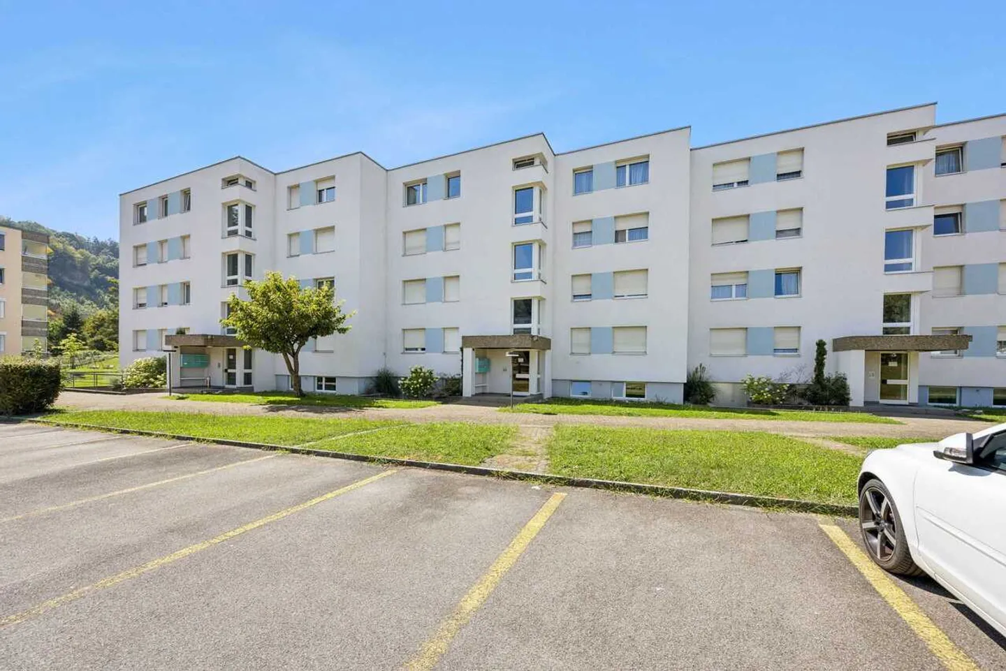 Appartement spacieux de 6,5 pièces avec options d'utilisation flexibles au cœur de Schönenwerd - Photo 1 sur 13