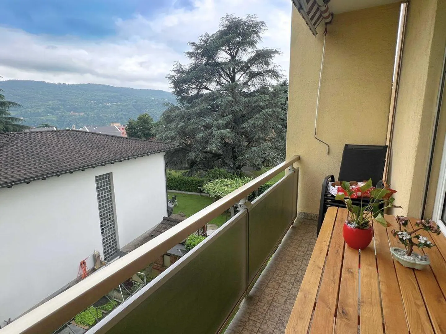 Appartement avec 3,5 pièces, meublé, avec balcon - Photo 3 sur 12