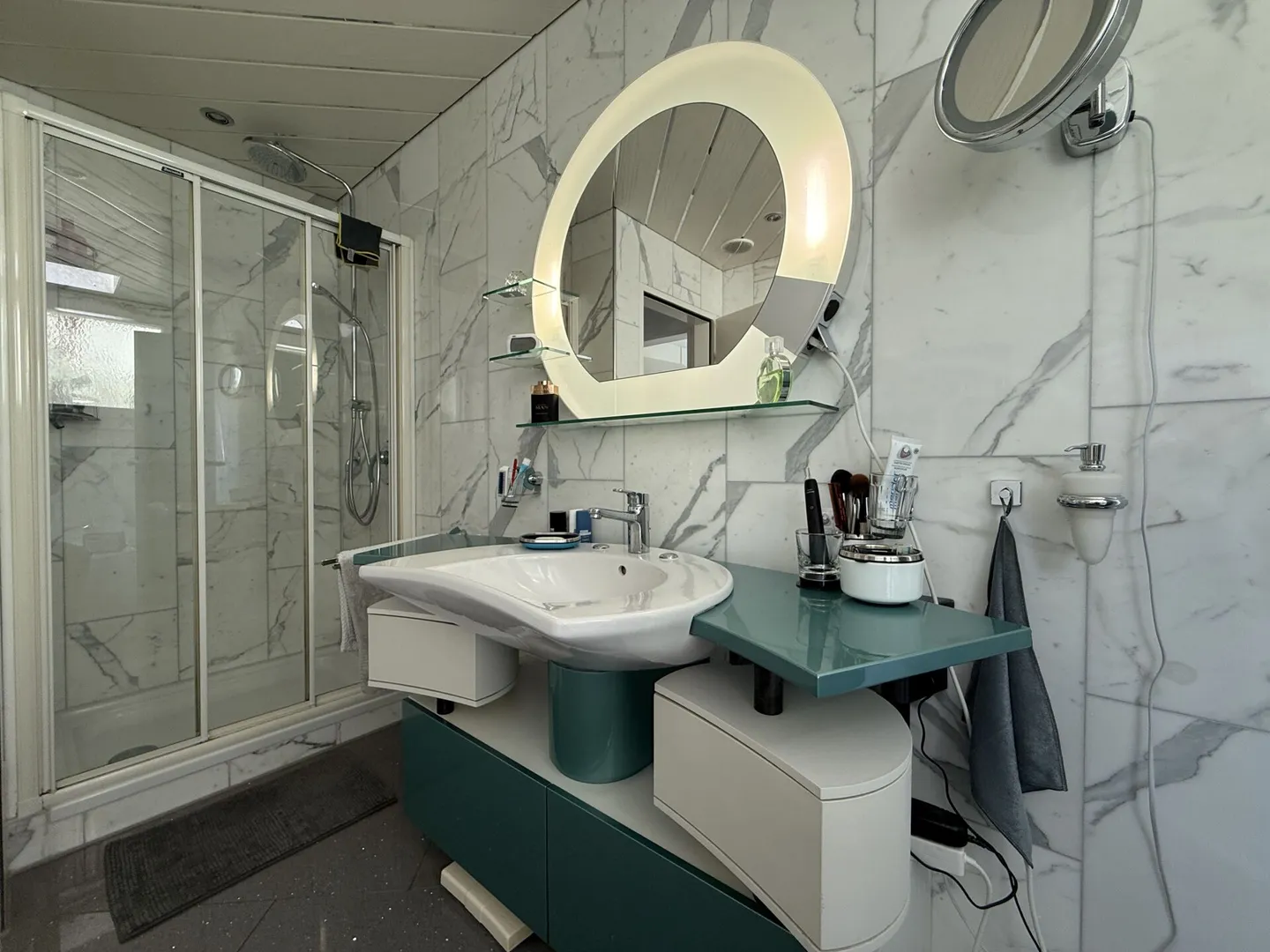 Una straordinaria casa unifamiliare con fascino mediterraneo e oasi piscina - Foto 16 di 29