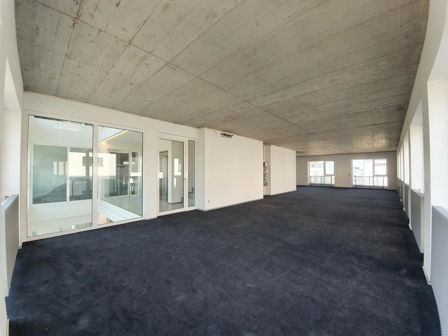 Spazio per uffici e servizi - Foto 4 di 11