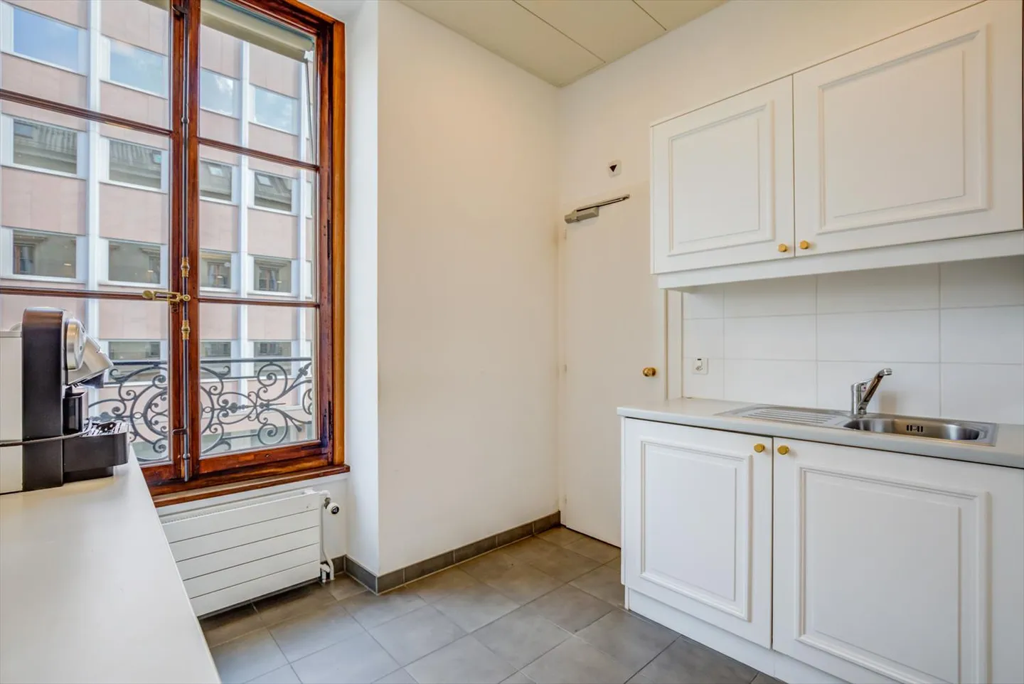 233 m2 - Hochwertige Flächen im Herzen des Bankenviertels - Foto 4 von 11