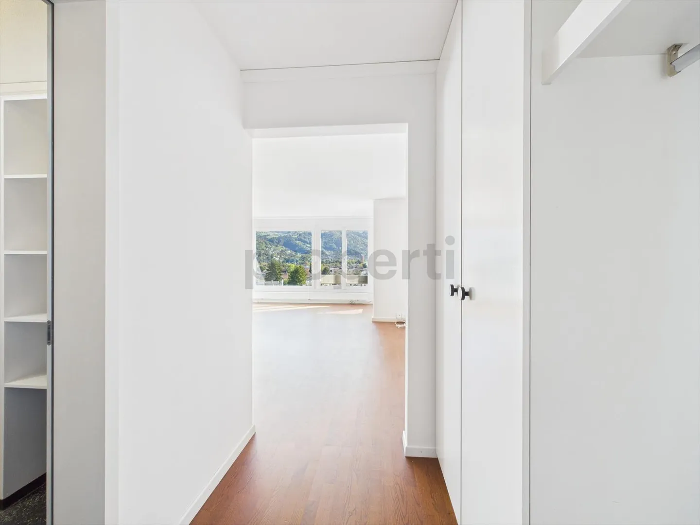 Elegante 4.5-Zimmer-Wohnung in Thun - Foto 8 von 11