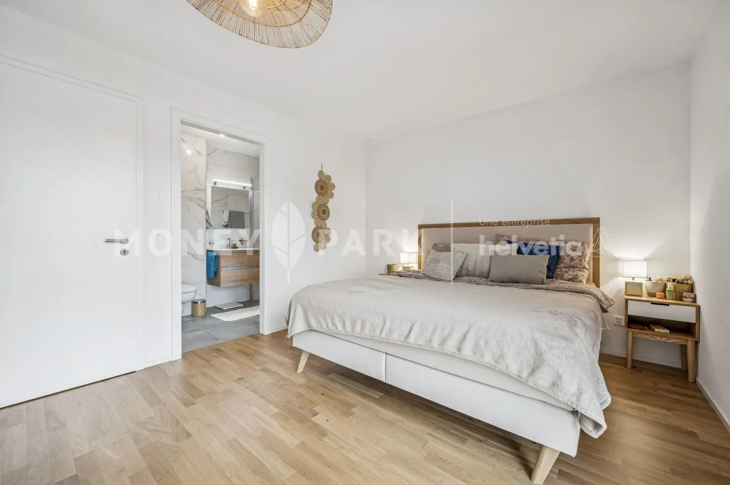 Appartement moderne avec terrasse - Photo 6 sur 14