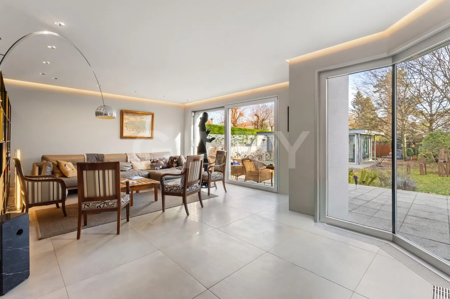 EXCLUSIVE PROPERTY - Photo 5 of 13