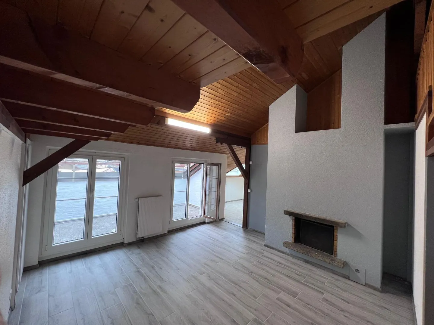 Maisonette 5.5 Zimmer - Foto 2 von 23