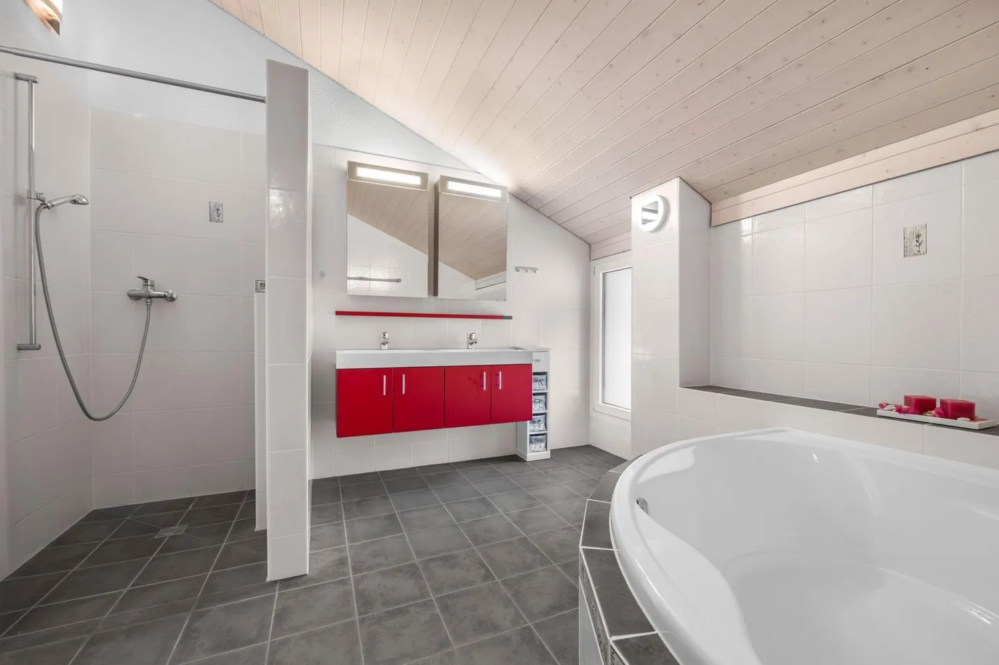 Ein helles, familienfreundliches Nest mit vielen Möglichkeiten - Foto 7 von 10