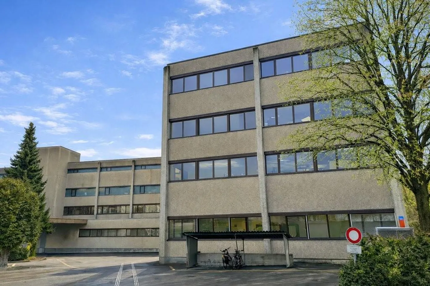 356 m2 di ufficio moderno e centrale con accesso all'ascensore - Foto 1 di 12